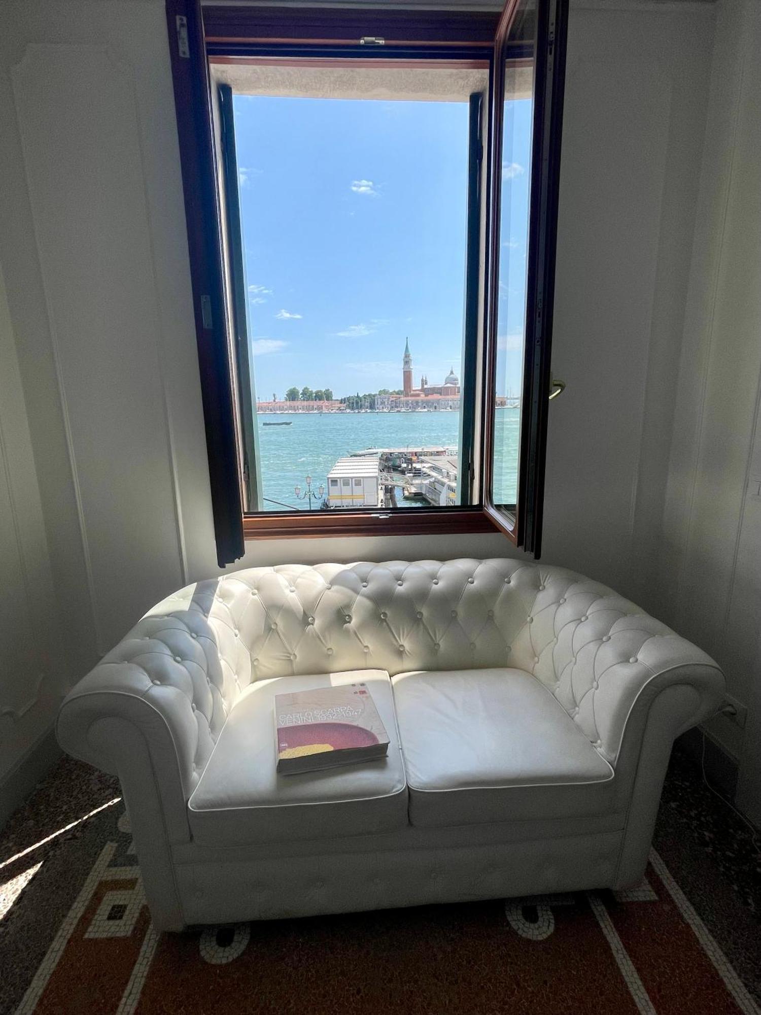The B Collection - San Marco Riva Schiavoni Apartment เวนิส ภายนอก รูปภาพ