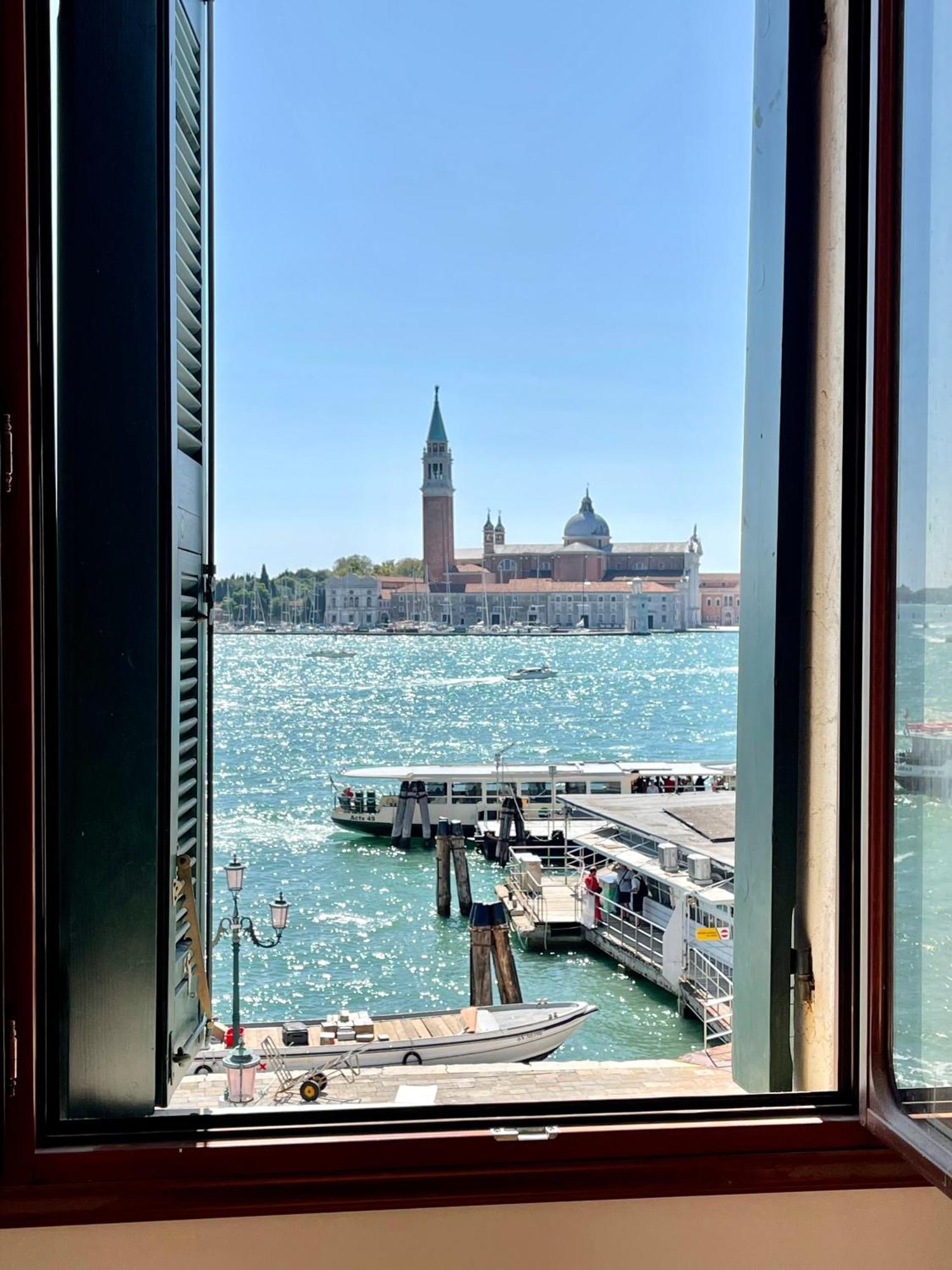 The B Collection - San Marco Riva Schiavoni Apartment เวนิส ภายนอก รูปภาพ